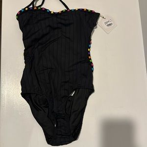 This pilyq swim suit is BRAND NEEDED and never worn. Tags still on.